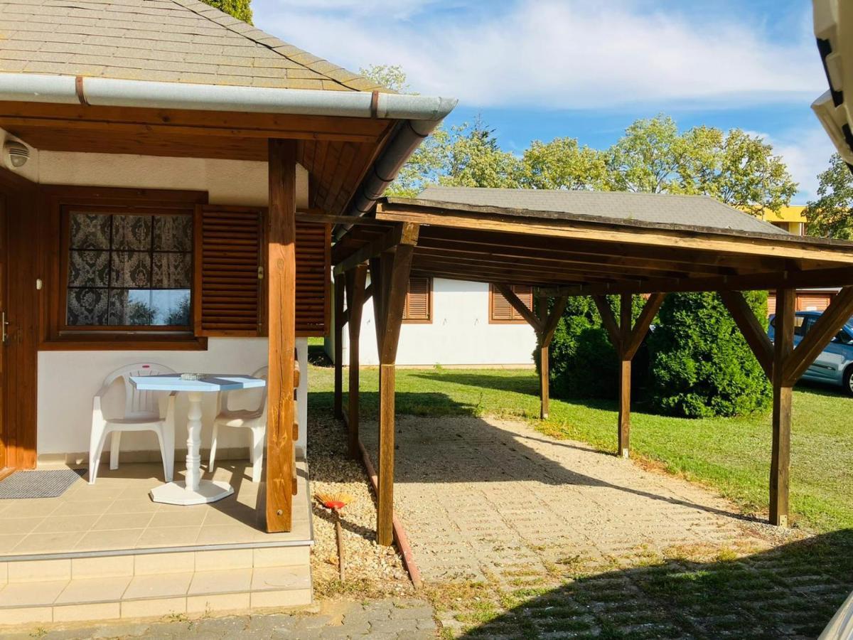 Polzer Camping Buekfuerdo Luaran gambar